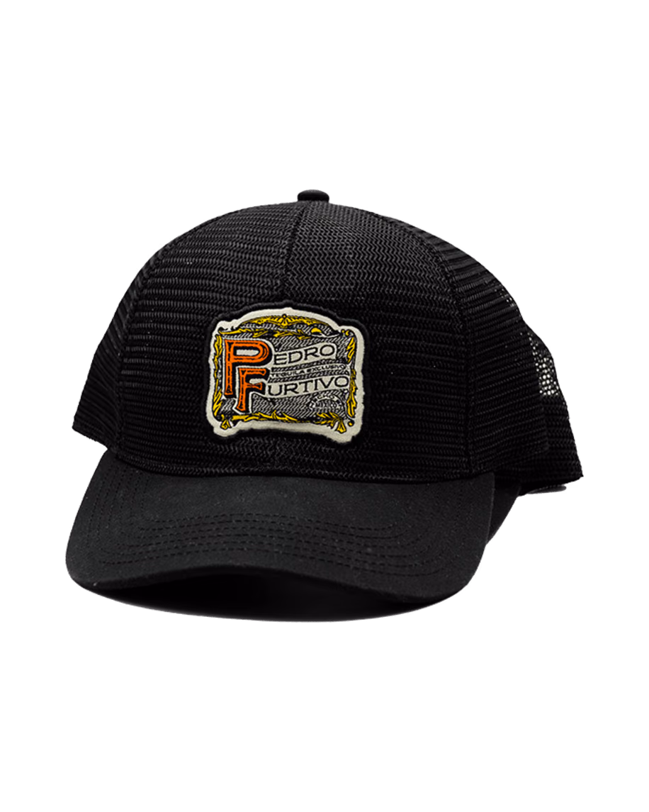 Pedro Furtivo trucker hat in black